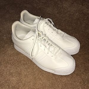 Adidas Sneaker